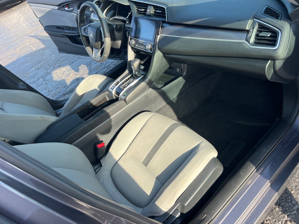 2016 Honda Civic Image 19