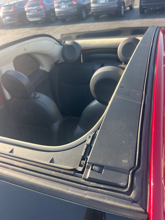 2012 FIAT 500 Image 12