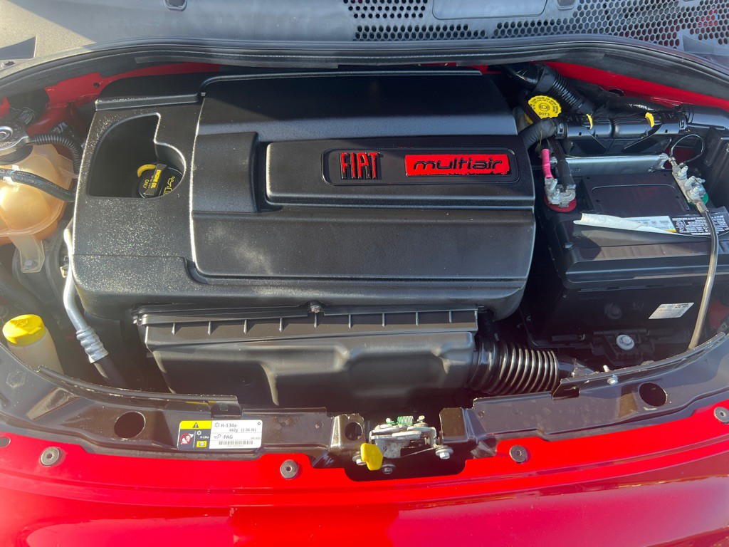 2012 FIAT 500 Image 34