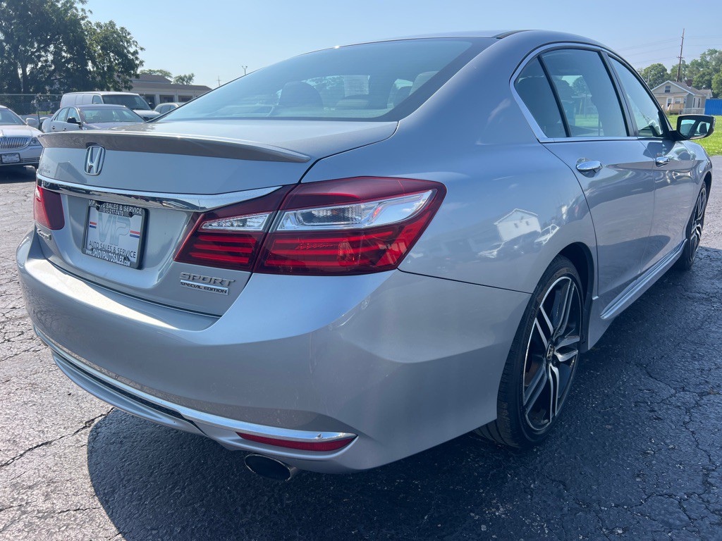2017 Honda Accord Image 7