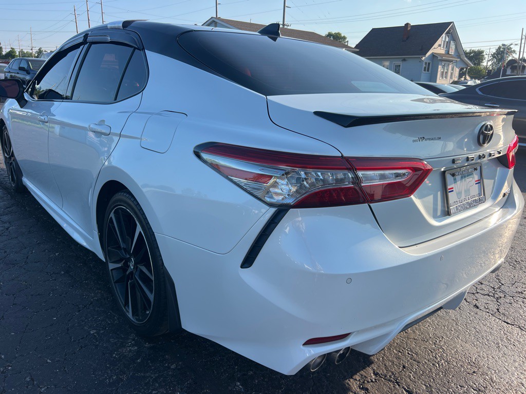 2019 Toyota Camry Image 5