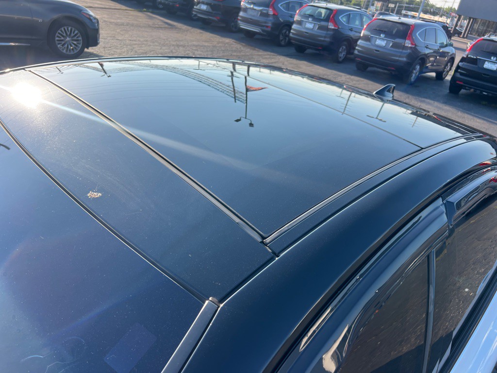 2019 Toyota Camry Image 10