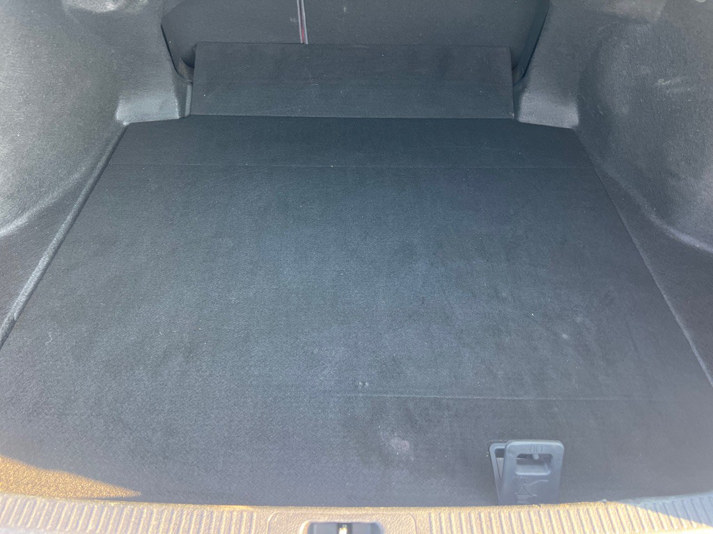 2019 Toyota Camry Image 23