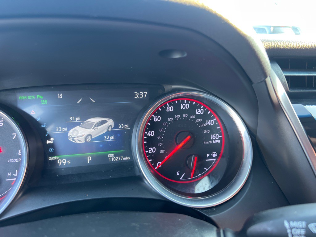 2019 Toyota Camry Image 30