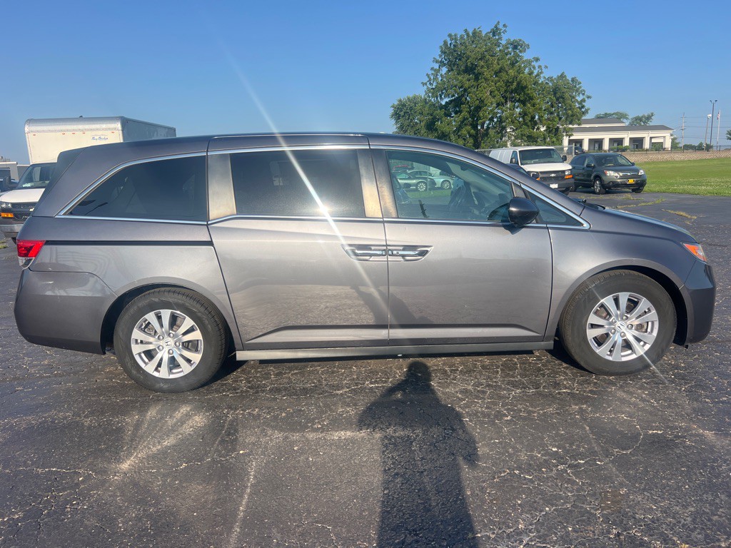 2016 Honda Odyssey Image 8
