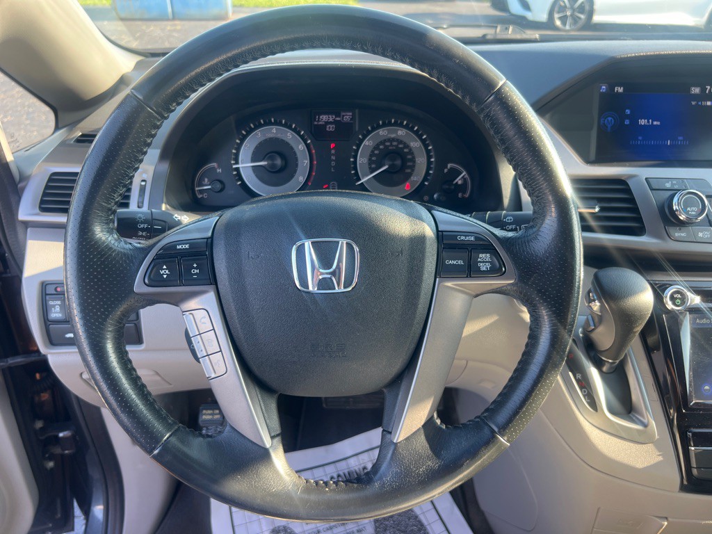 2016 Honda Odyssey Image 30