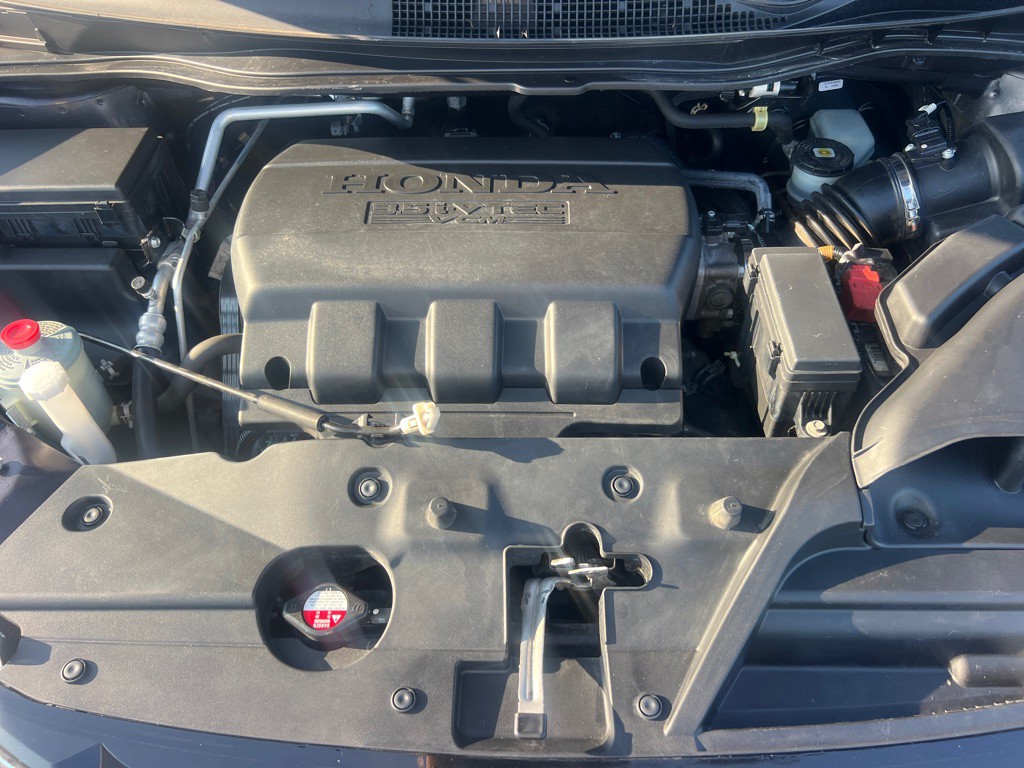 2016 Honda Odyssey Image 46
