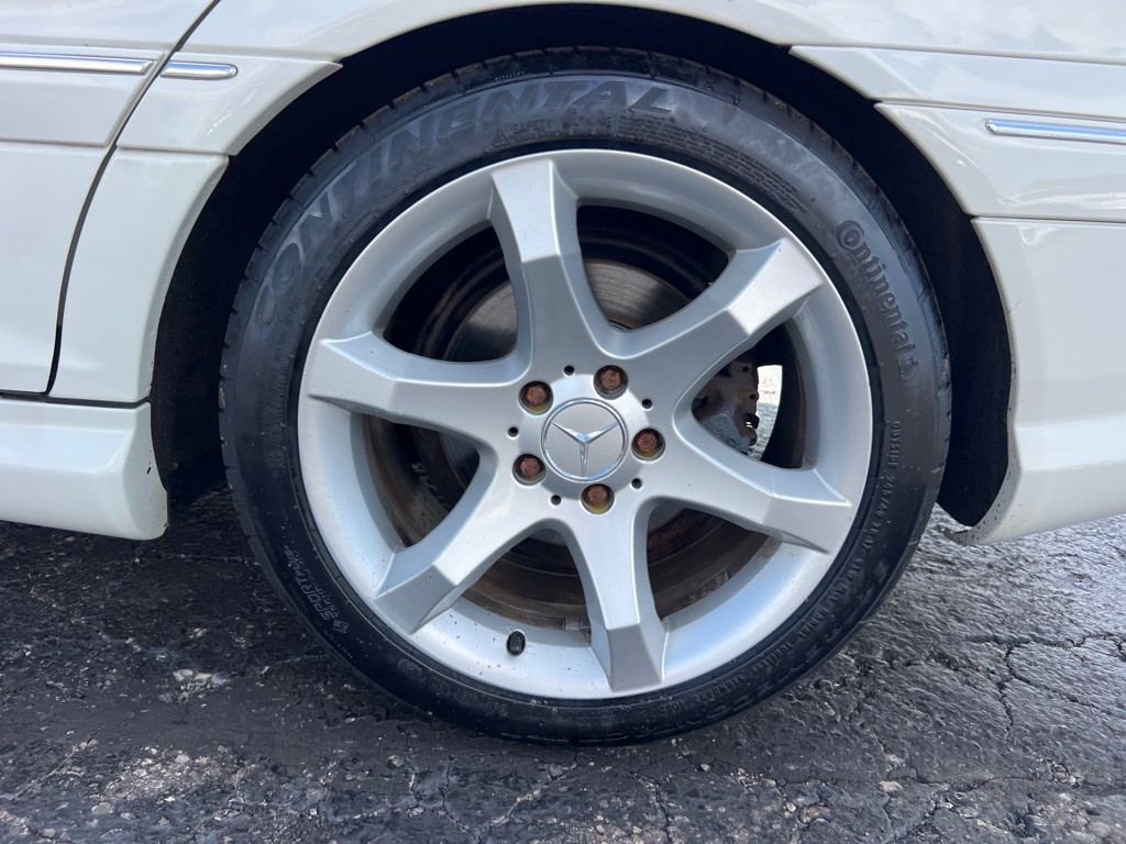 2007 Mercedes-Benz C-Class Image 38