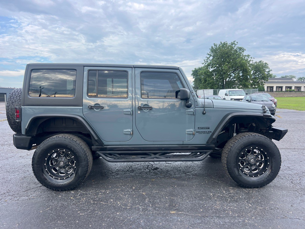 2015 Jeep Wrangler Unlimited Image 8
