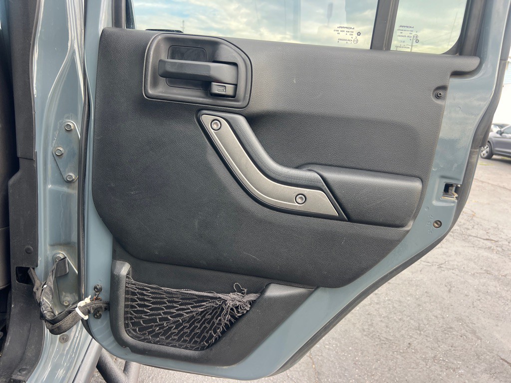 2015 Jeep Wrangler Unlimited Image 14