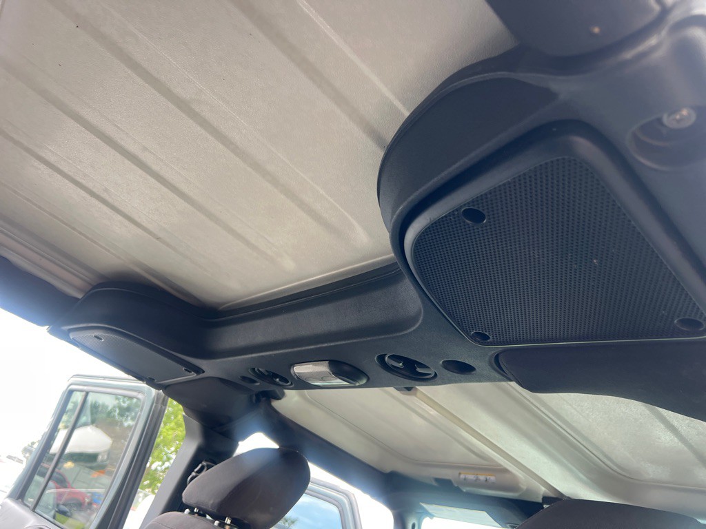 2015 Jeep Wrangler Unlimited Image 16