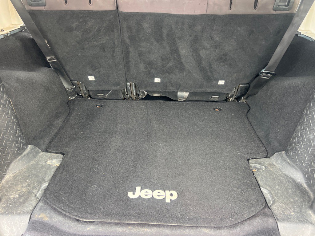 2015 Jeep Wrangler Unlimited Image 18