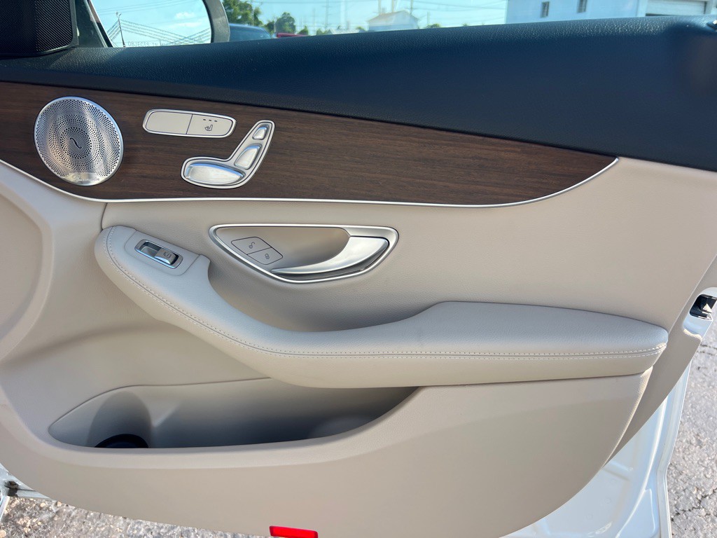 2021 Mercedes-Benz C-Class Image 19