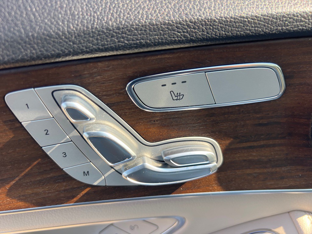 2021 Mercedes-Benz C-Class Image 28
