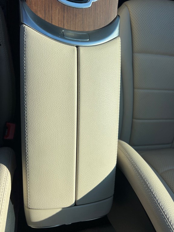 2021 Mercedes-Benz C-Class Image 37