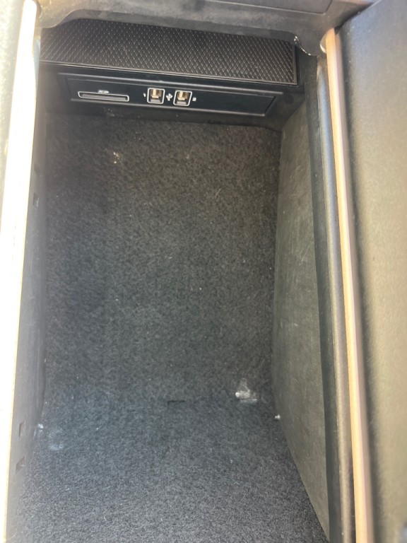 2021 Mercedes-Benz C-Class Image 38