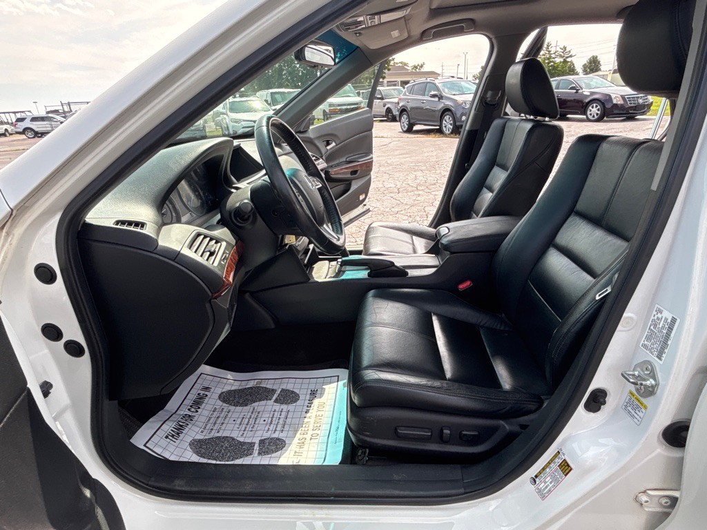 2011 Honda Crosstour Image 13