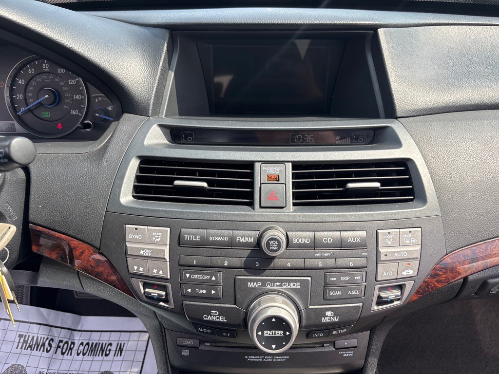 2011 Honda Crosstour Image 20