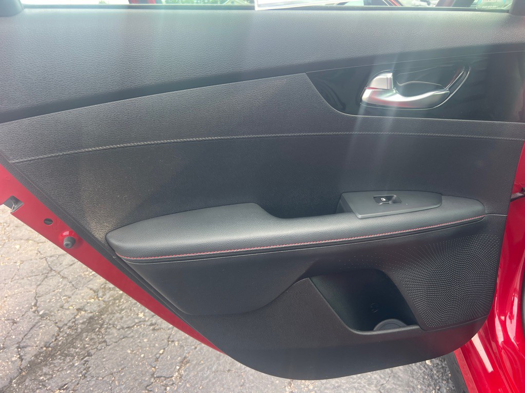 2022 Kia Forte Image 12