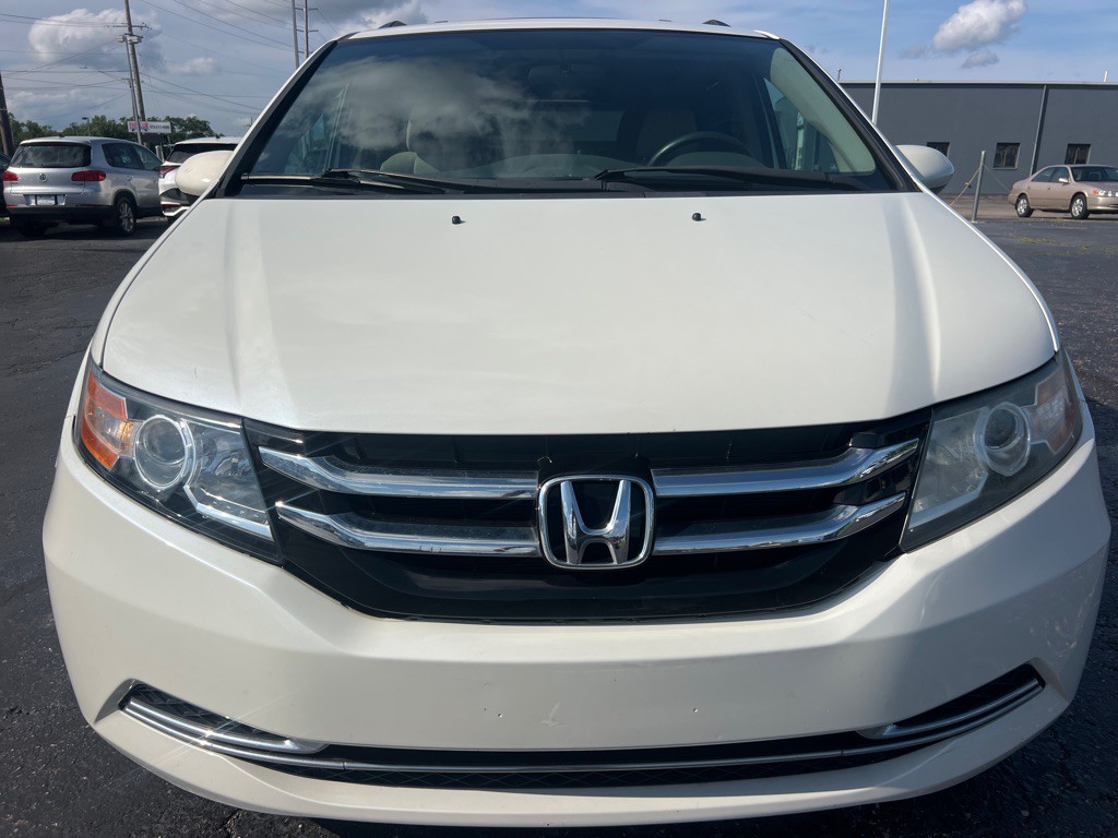 2014 Honda Odyssey Image 2