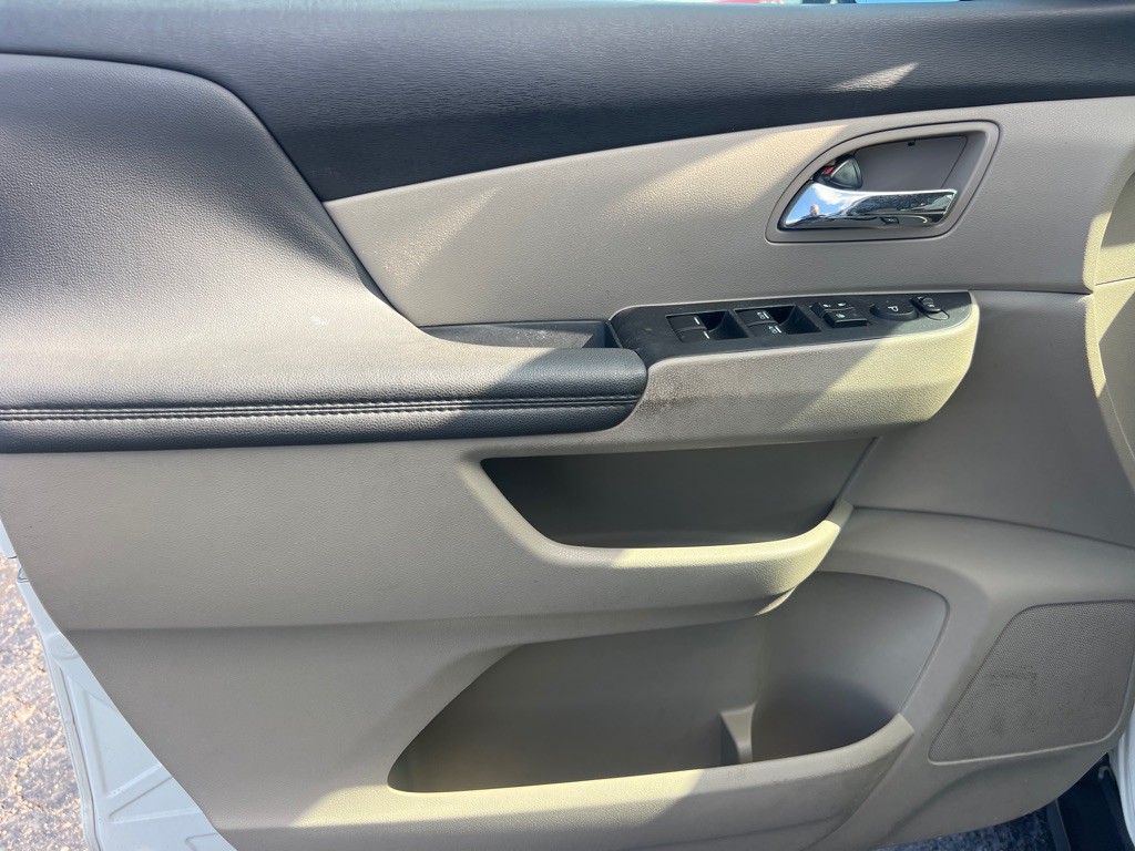 2014 Honda Odyssey Image 10