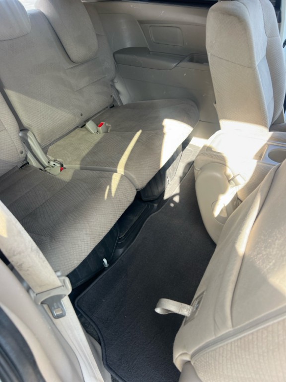 2014 Honda Odyssey Image 16