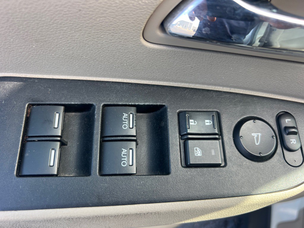 2014 Honda Odyssey Image 26