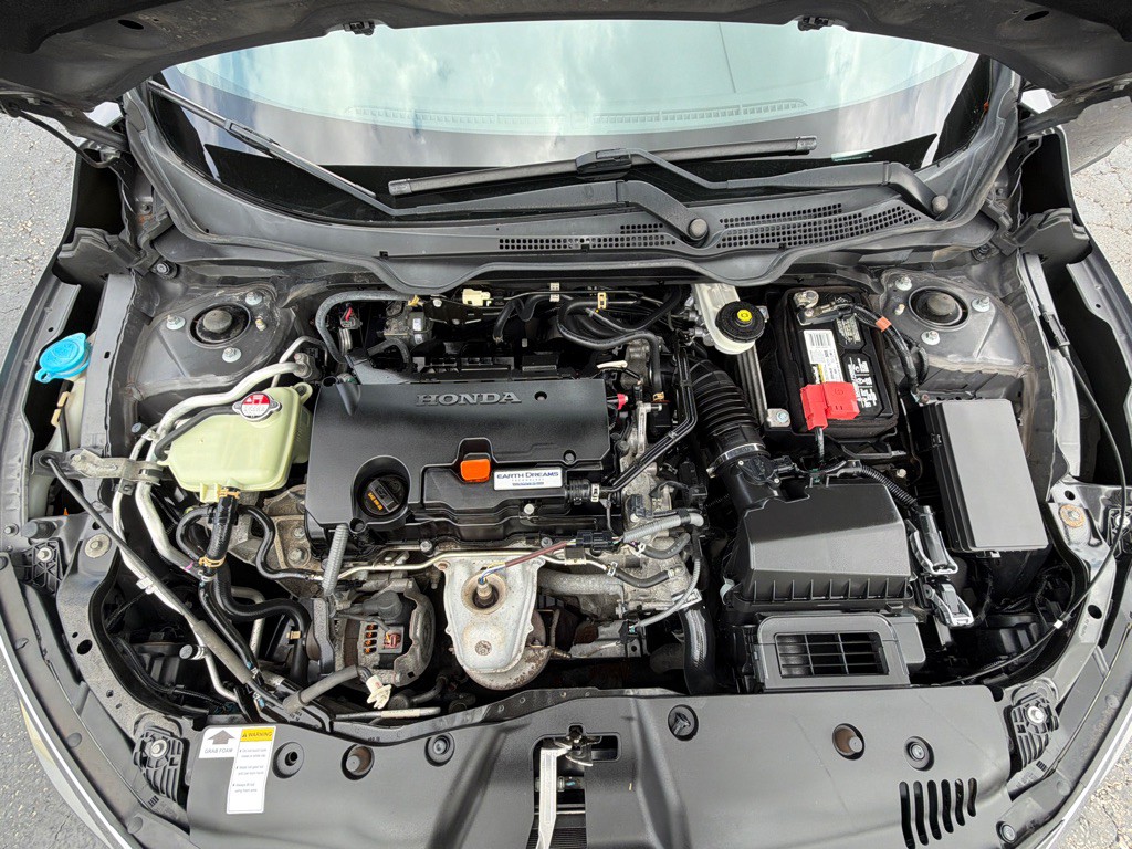 2016 Honda Civic Image 9