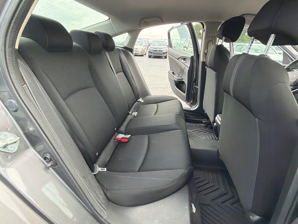 2016 Honda Civic Image 34