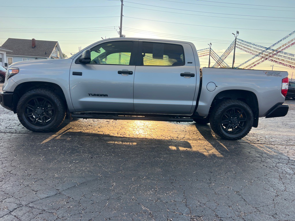 2020 Toyota Tundra Image 4
