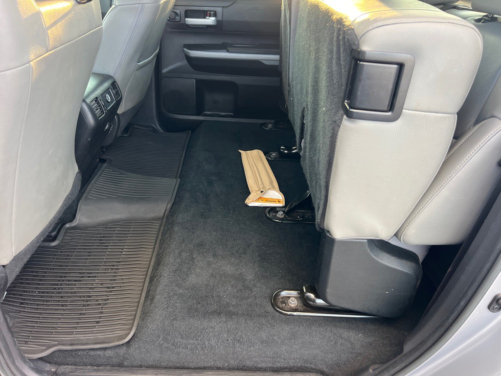 2020 Toyota Tundra Image 16