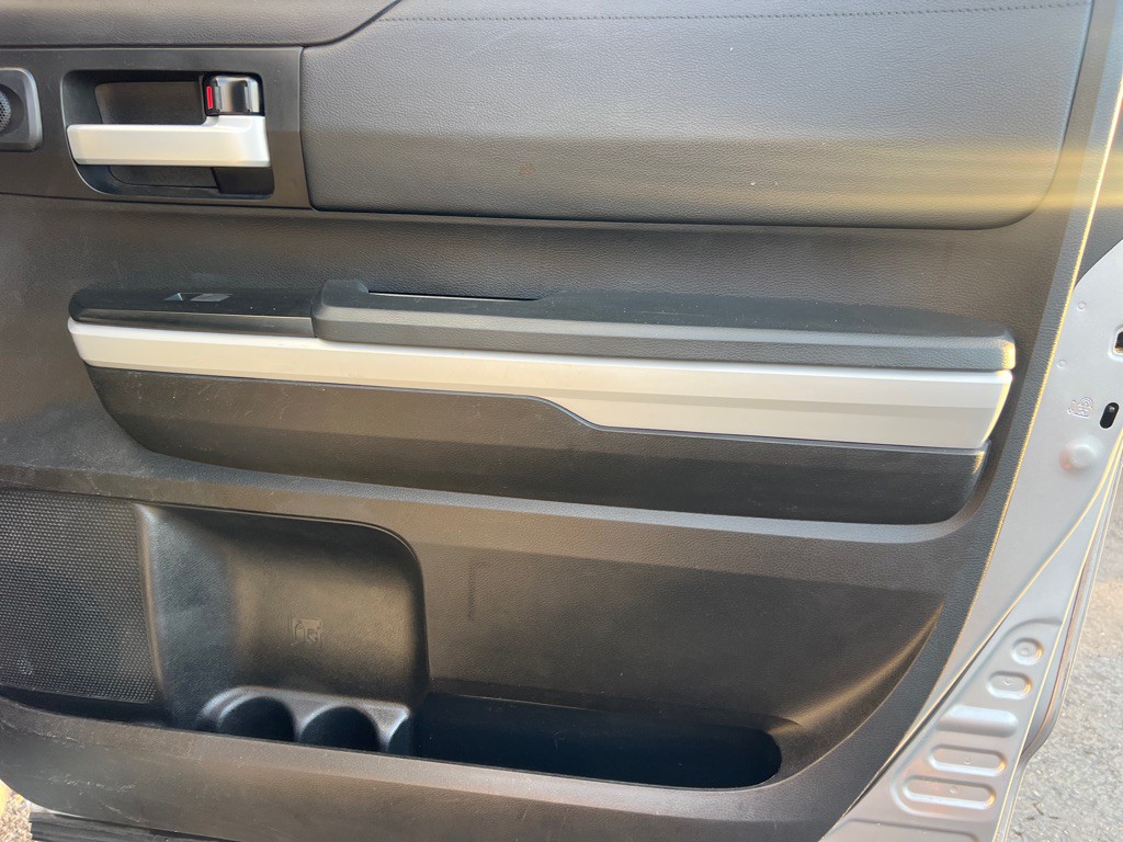 2020 Toyota Tundra Image 18