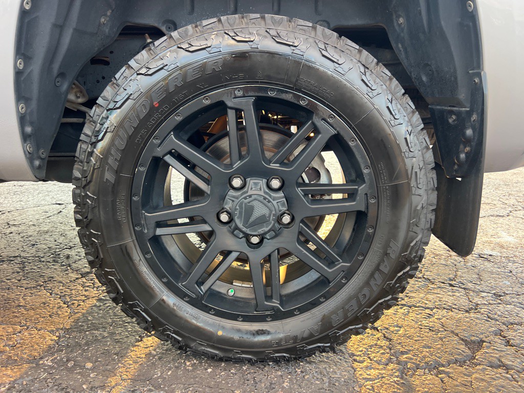 2020 Toyota Tundra Image 44