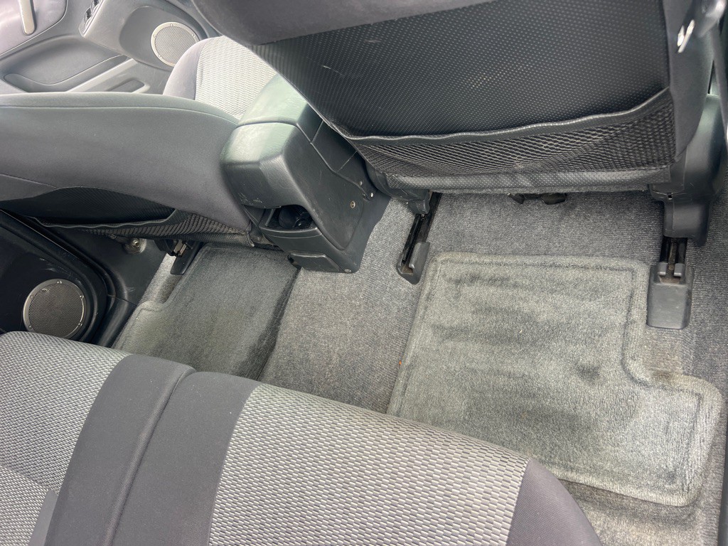 2004 Toyota Rav4 Image 17