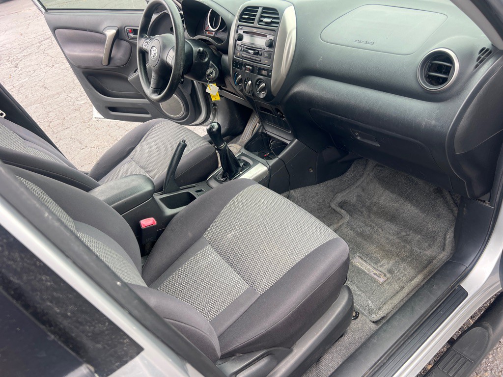 2004 Toyota Rav4 Image 19