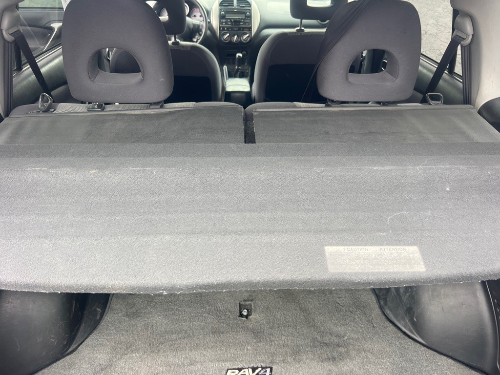 2004 Toyota Rav4 Image 24