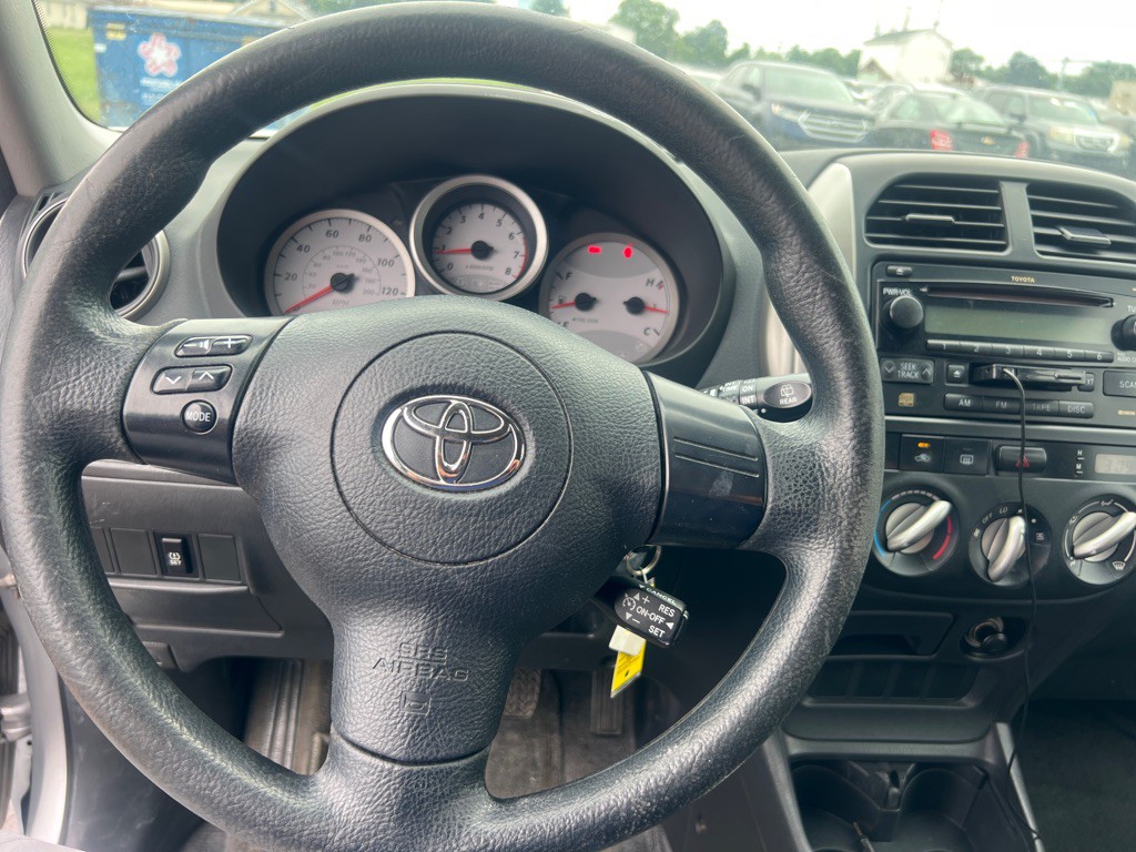 2004 Toyota Rav4 Image 28