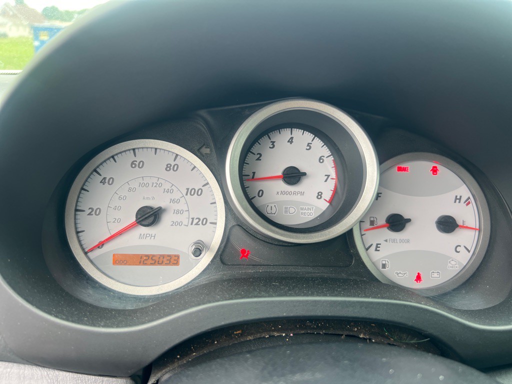 2004 Toyota Rav4 Image 29