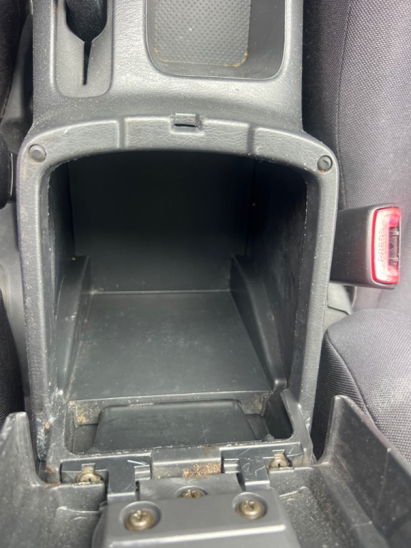 2004 Toyota Rav4 Image 36