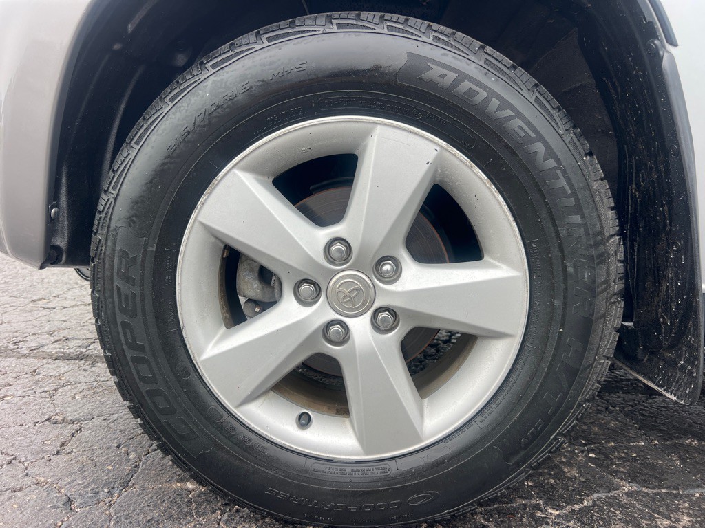 2004 Toyota Rav4 Image 39