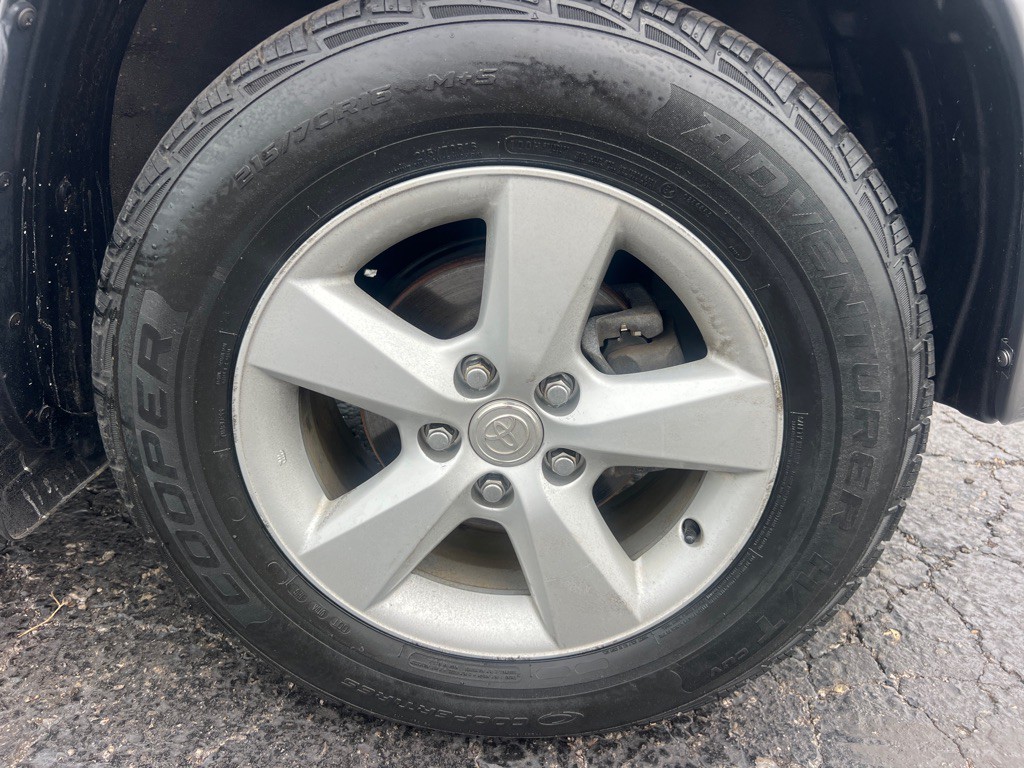 2004 Toyota Rav4 Image 42