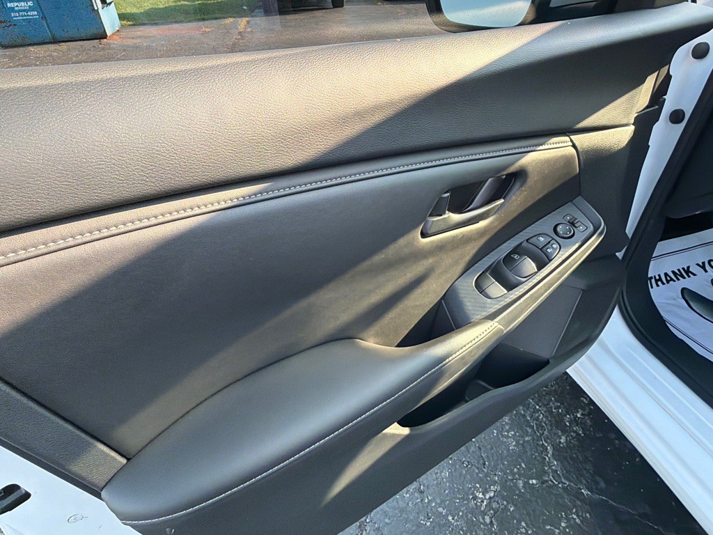 2025 Nissan Sentra Image 11