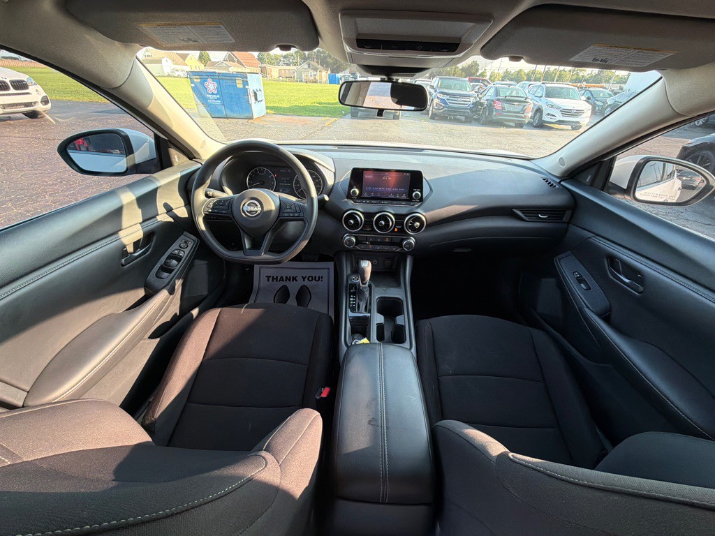 2025 Nissan Sentra Image 17