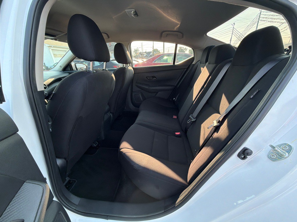 2025 Nissan Sentra Image 27