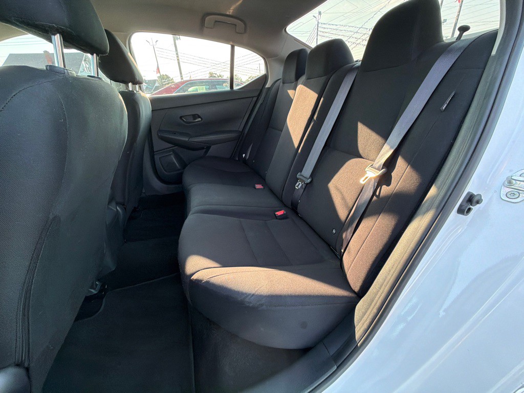 2025 Nissan Sentra Image 28