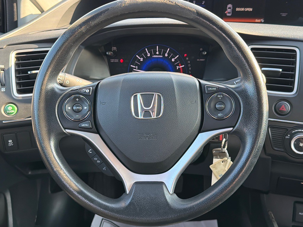 2015 Honda Civic Image 18