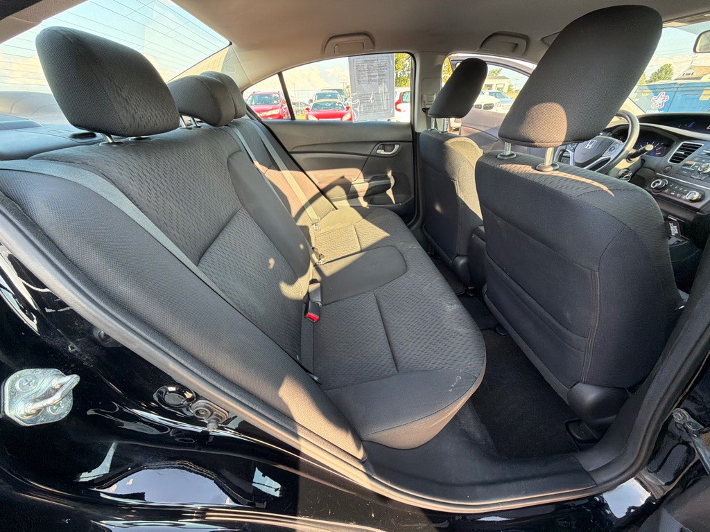 2015 Honda Civic Image 27