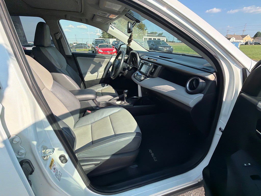 2014 Toyota Rav4 Image 14