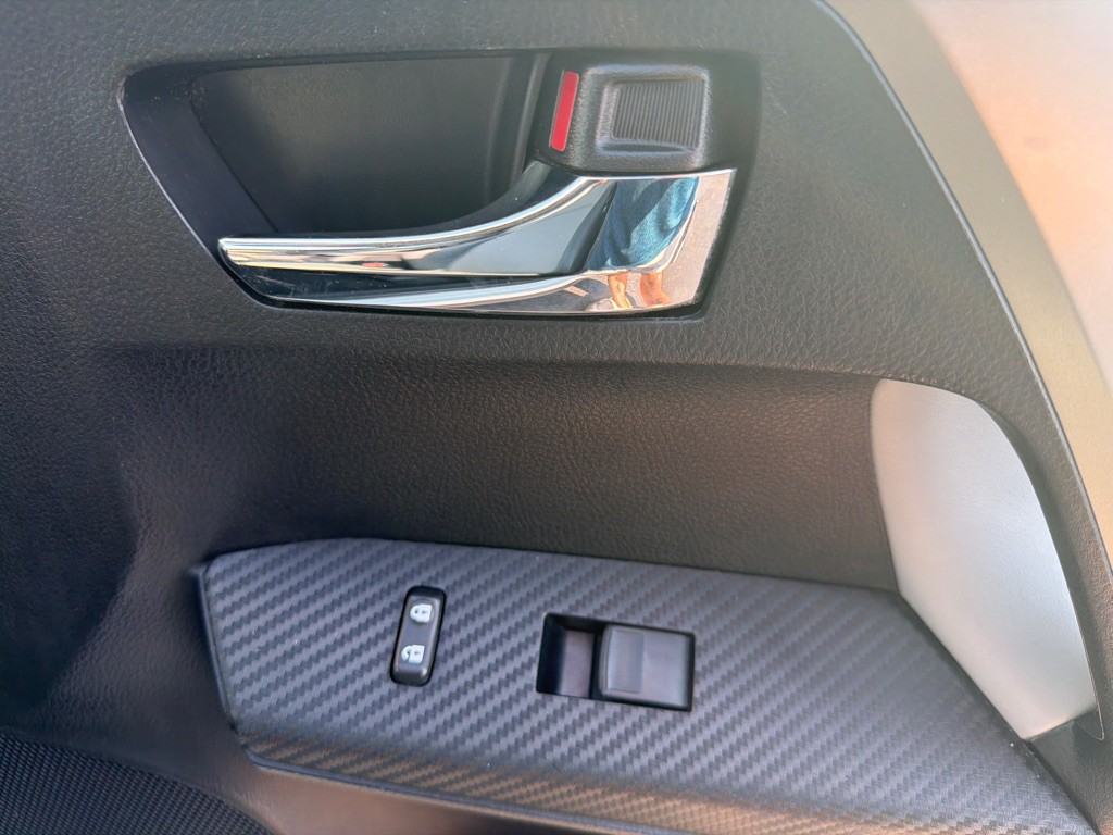 2014 Toyota Rav4 Image 17