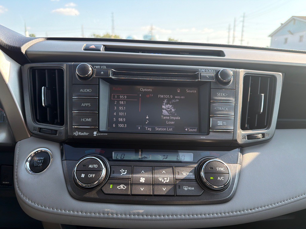 2014 Toyota Rav4 Image 23